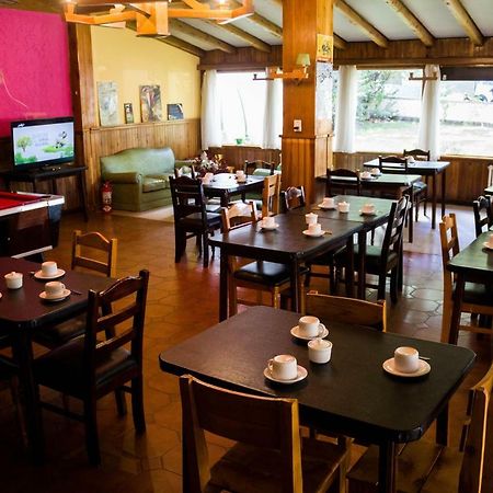Hostel De La Plaza Amalia Сан Карлос де Барилоче Екстериор снимка