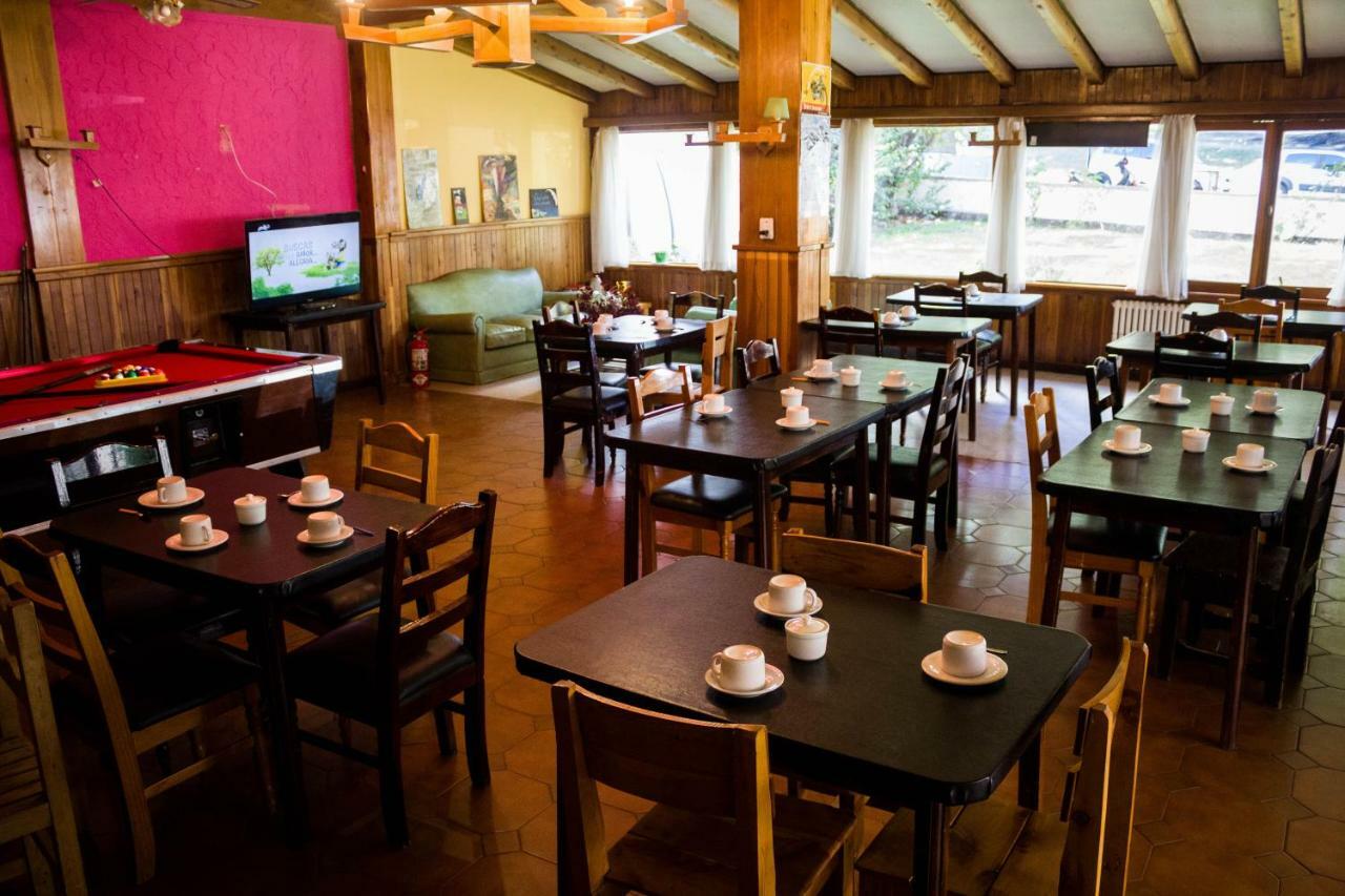 Hostel De La Plaza Amalia Сан Карлос де Барилоче Екстериор снимка