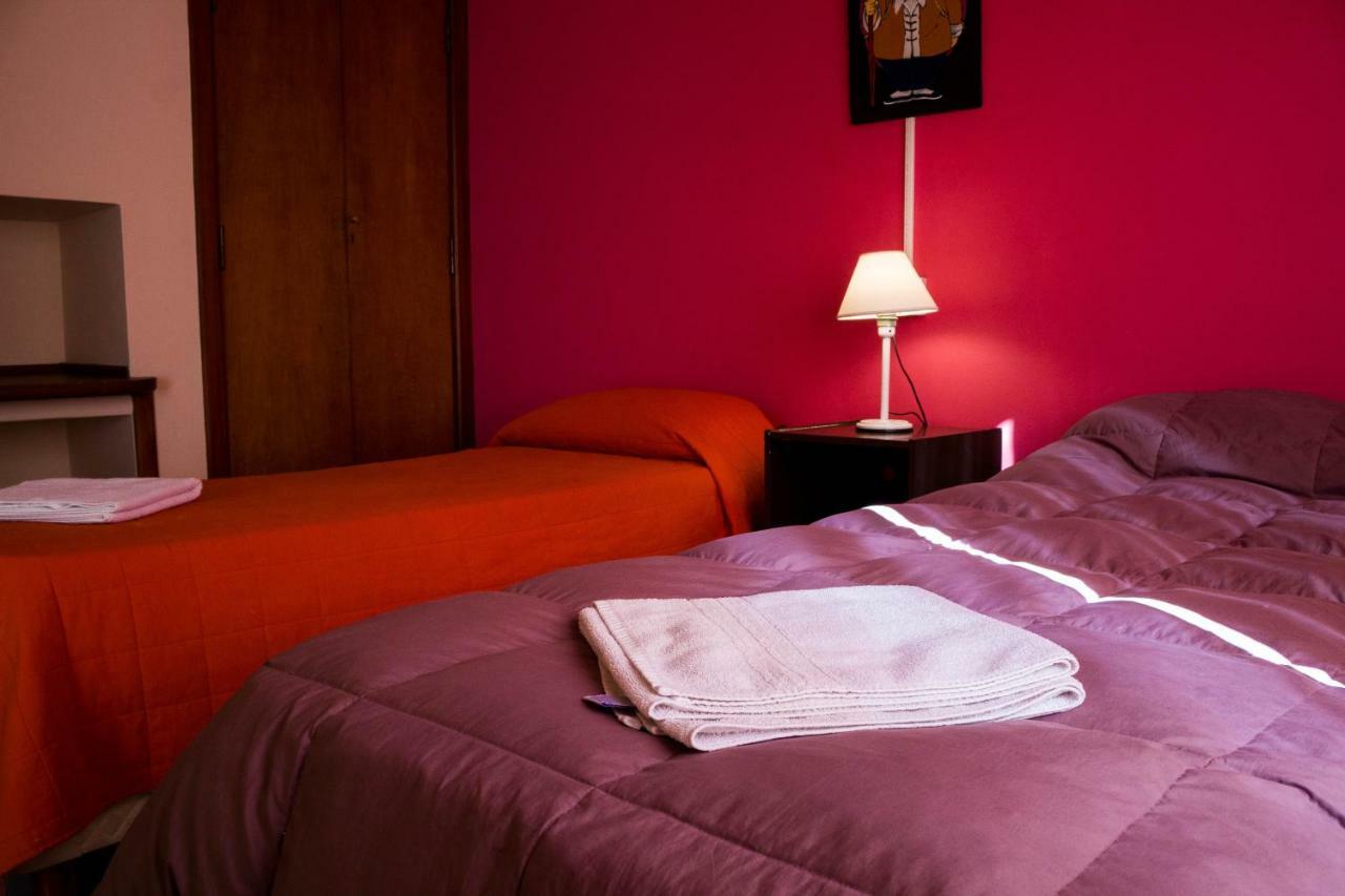 Hostel De La Plaza Amalia Сан Карлос де Барилоче Екстериор снимка