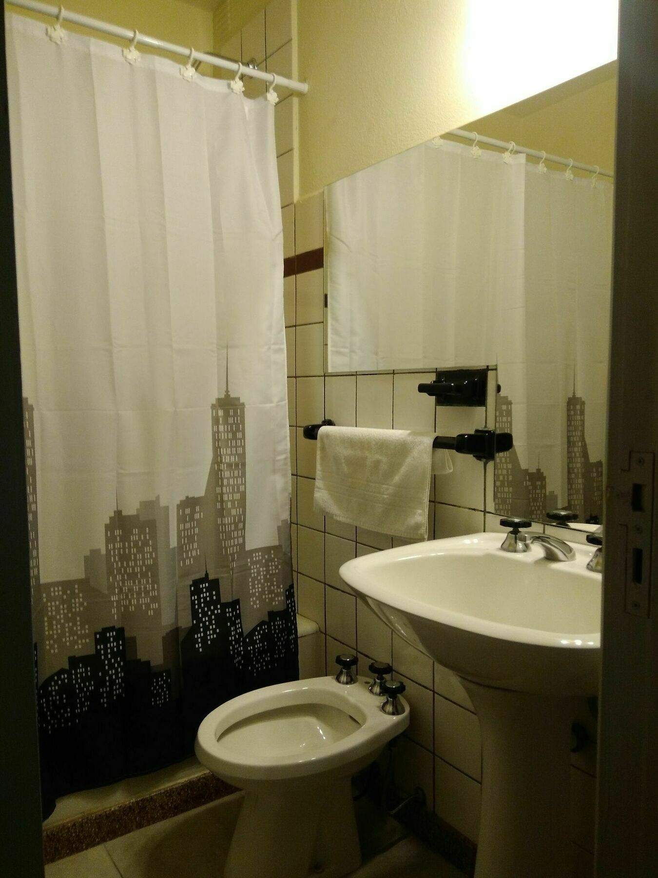 Hostel De La Plaza Amalia Сан Карлос де Барилоче Екстериор снимка